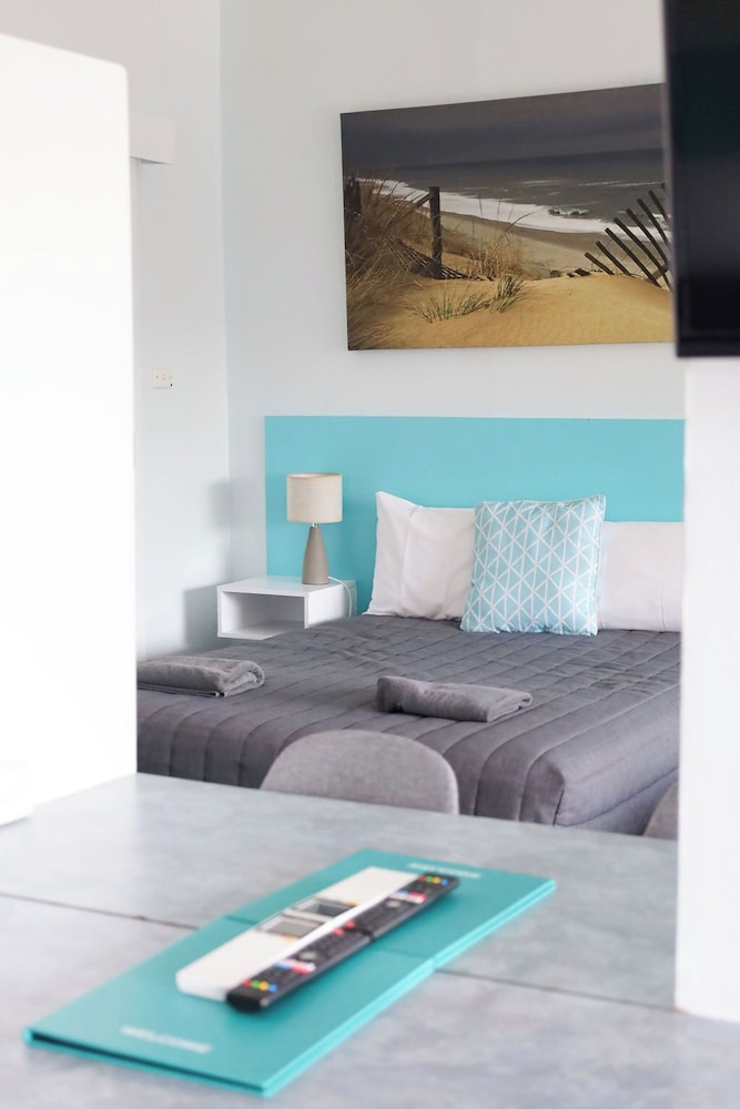 Robetown Motor Inn And Apartments 24/80