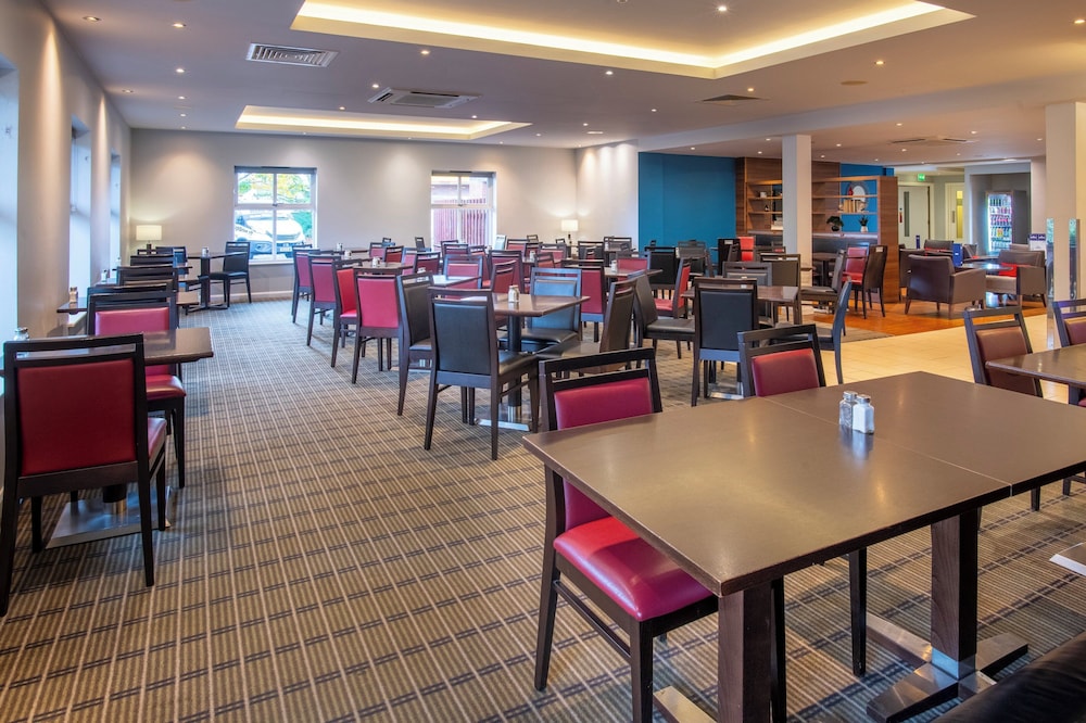 Express By Holiday Inn Birmingham Oldbury 44/61