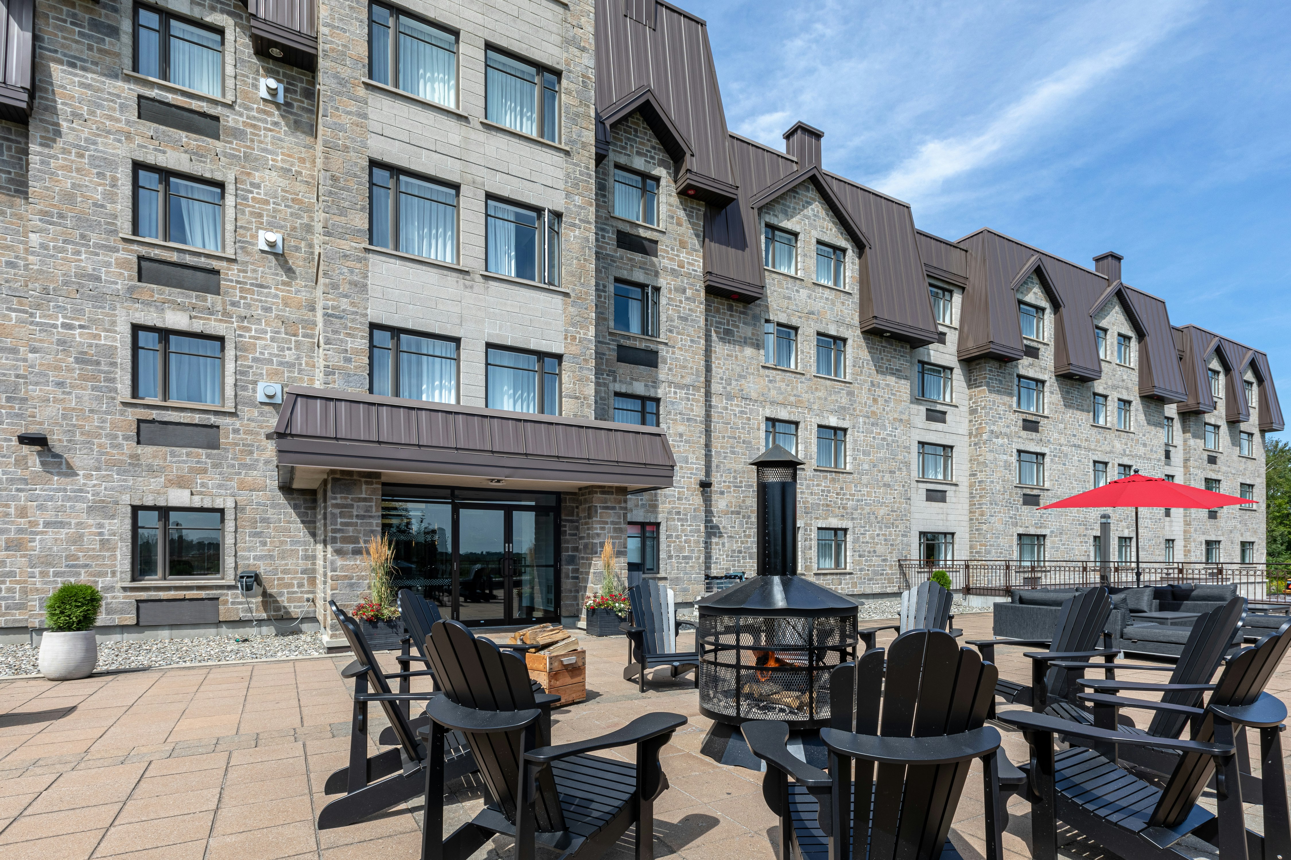 Doubletree By Hilton Quebec Resort in QUEBEC CITY