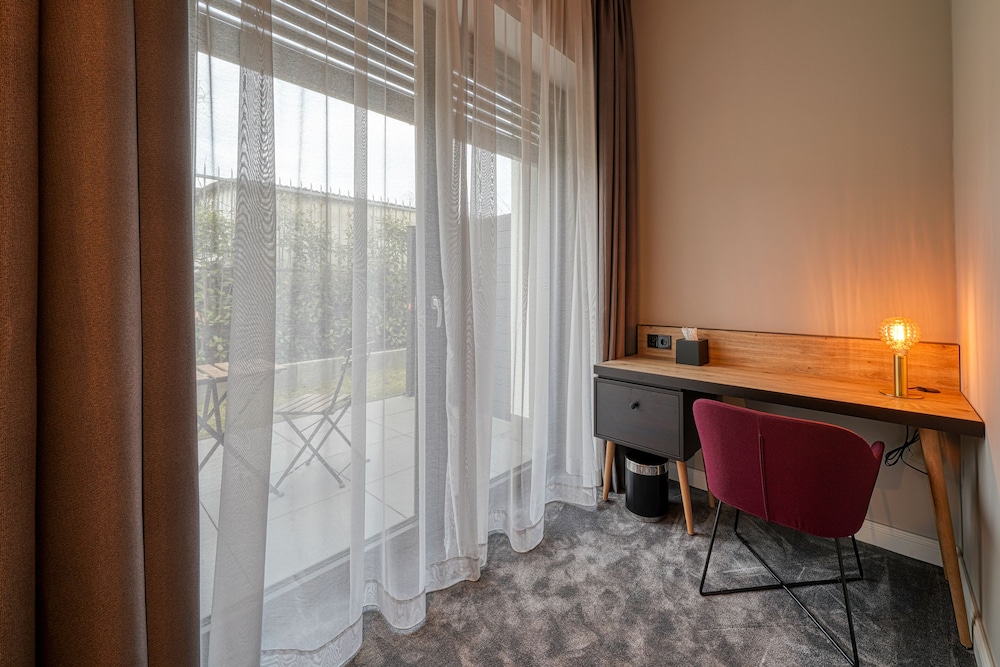 Vienna House Easy by Wyndham Bonn 16/56