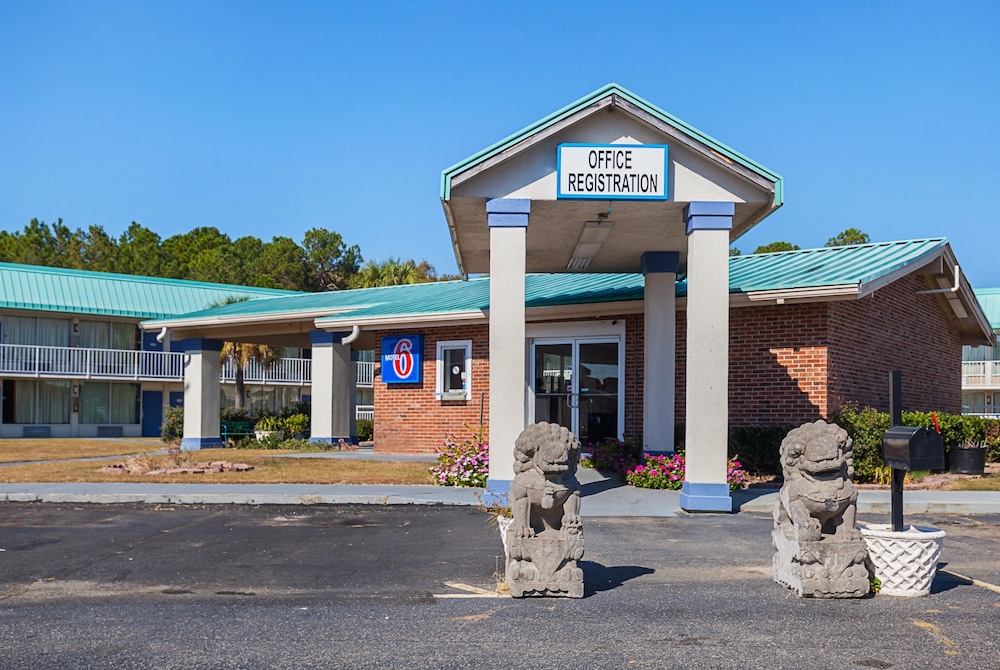 Motel6 Tifton, GA 37/42