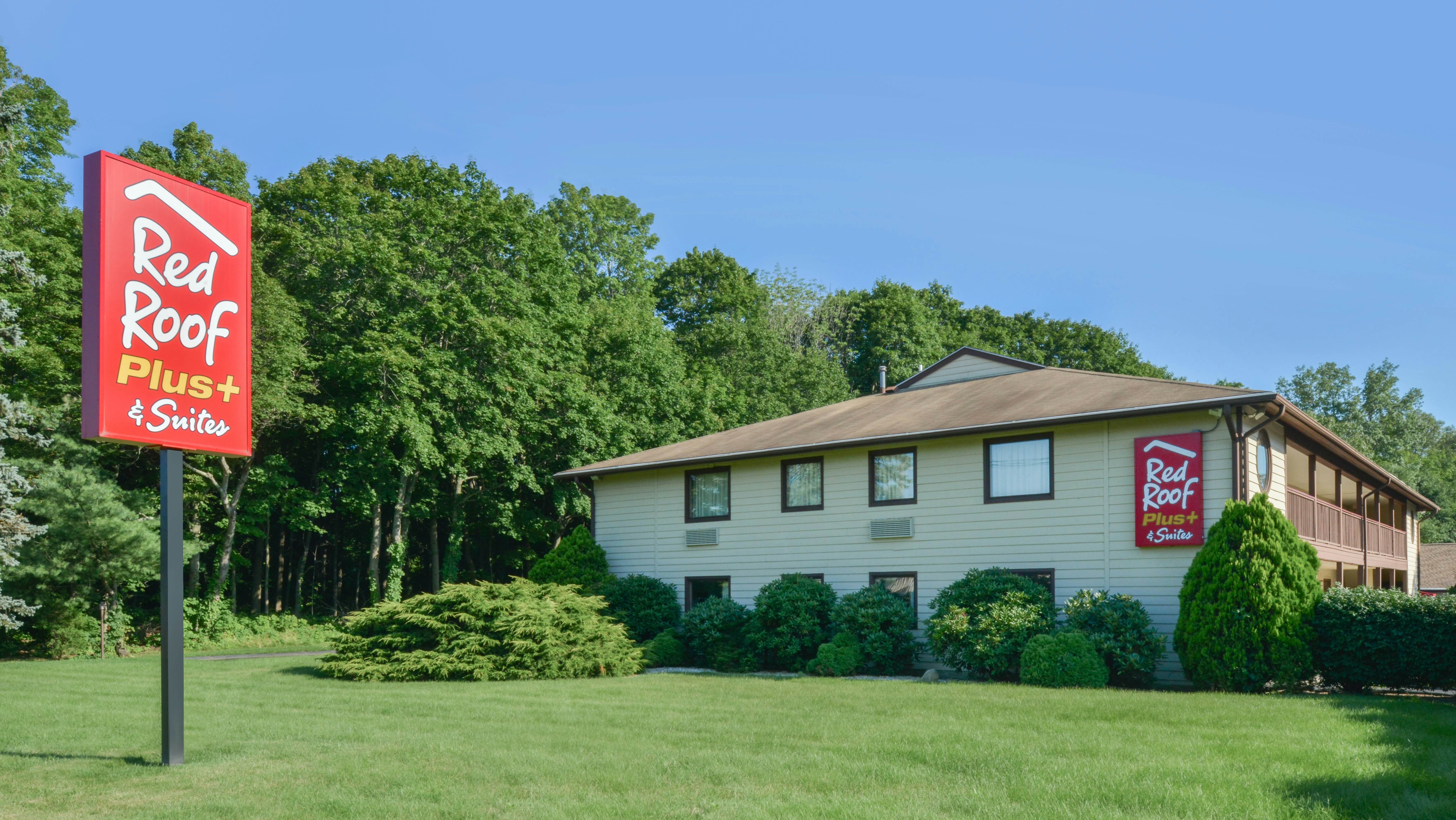 Red Roof Inn Plus and Suites Guilford 8/8