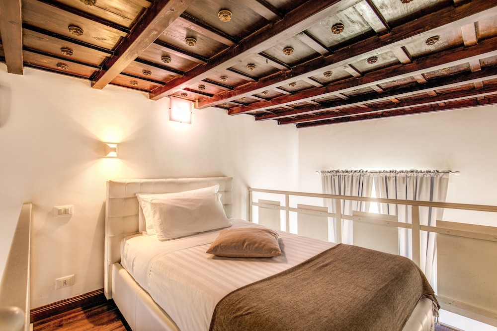 Your Suite Rome 22/50