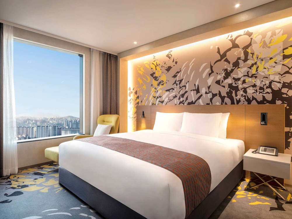 Novotel Suites Ambassador Seoul Yongsan 26/64