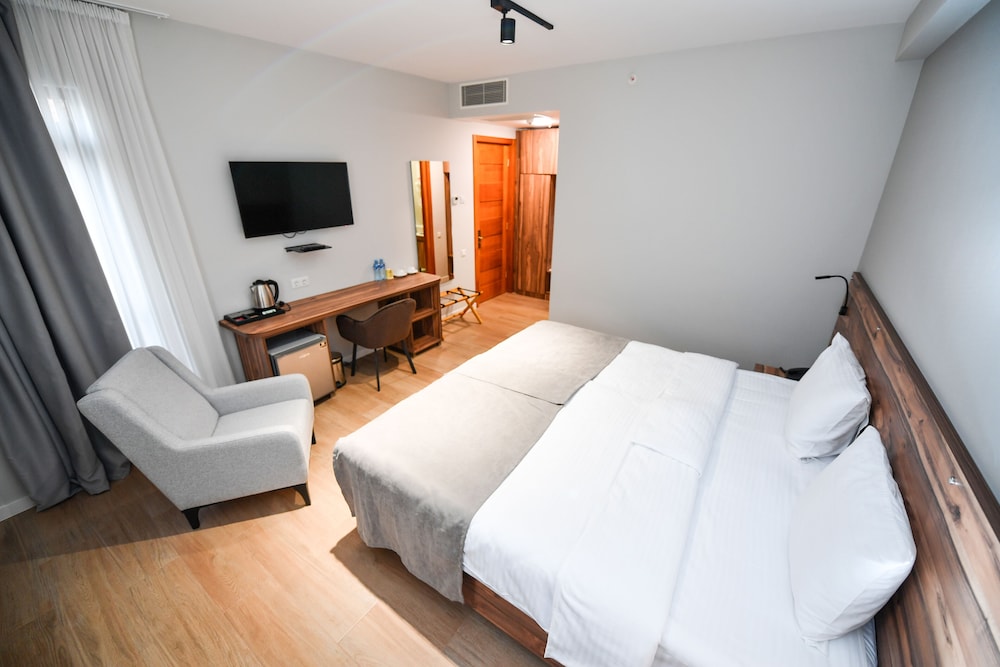 Address Boutique Hotel 27/55