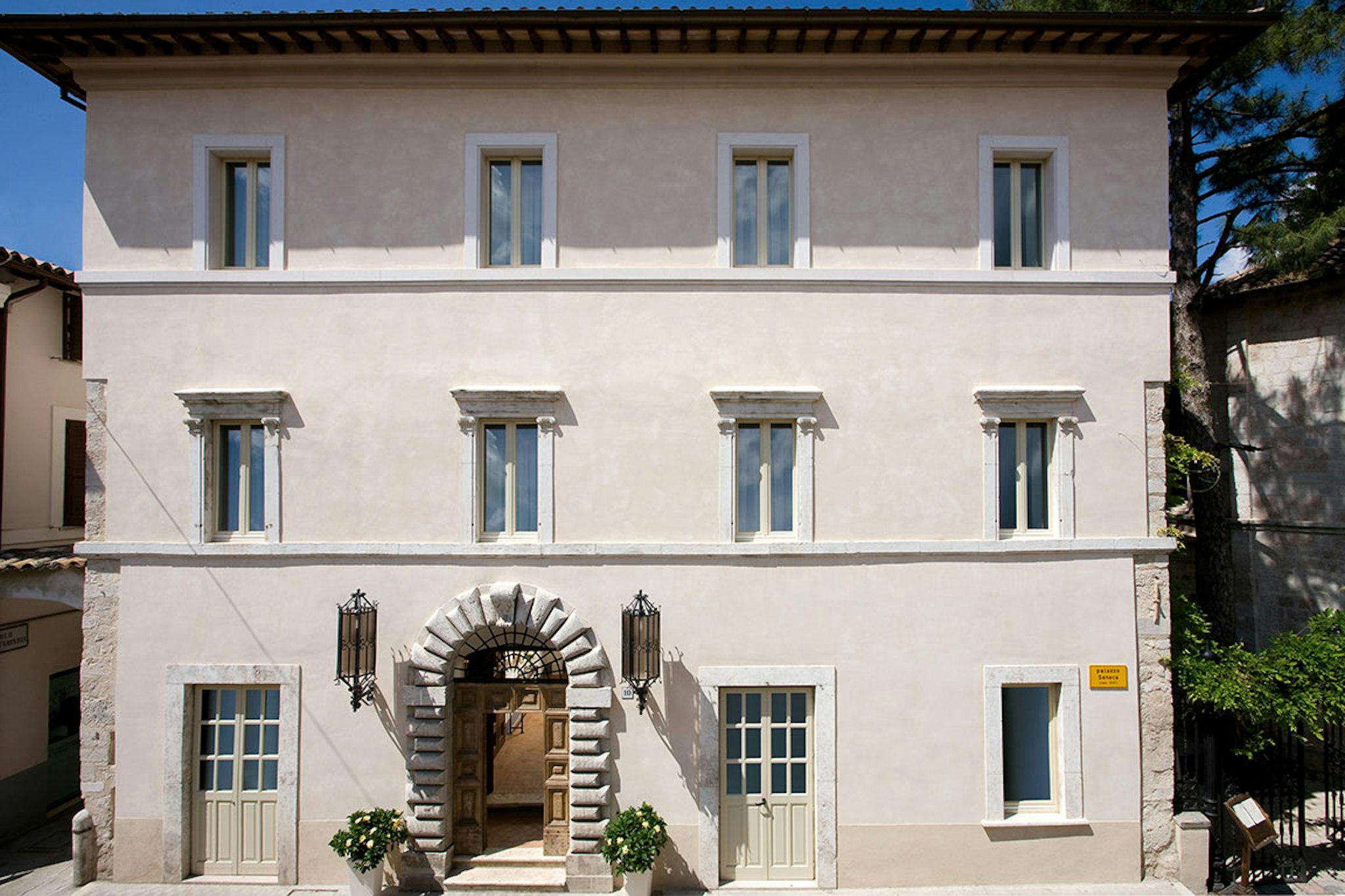 Palazzo Seneca 2/66