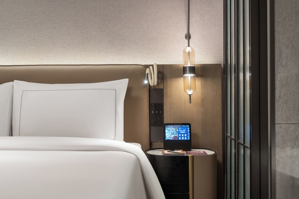 UrCove by HYATT Shenzhen Bay Mixc 37/58