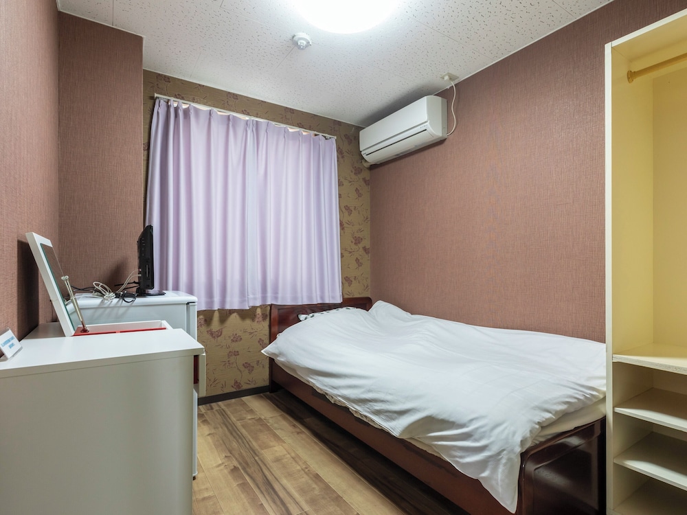 Business Hotel Kaga 16/50