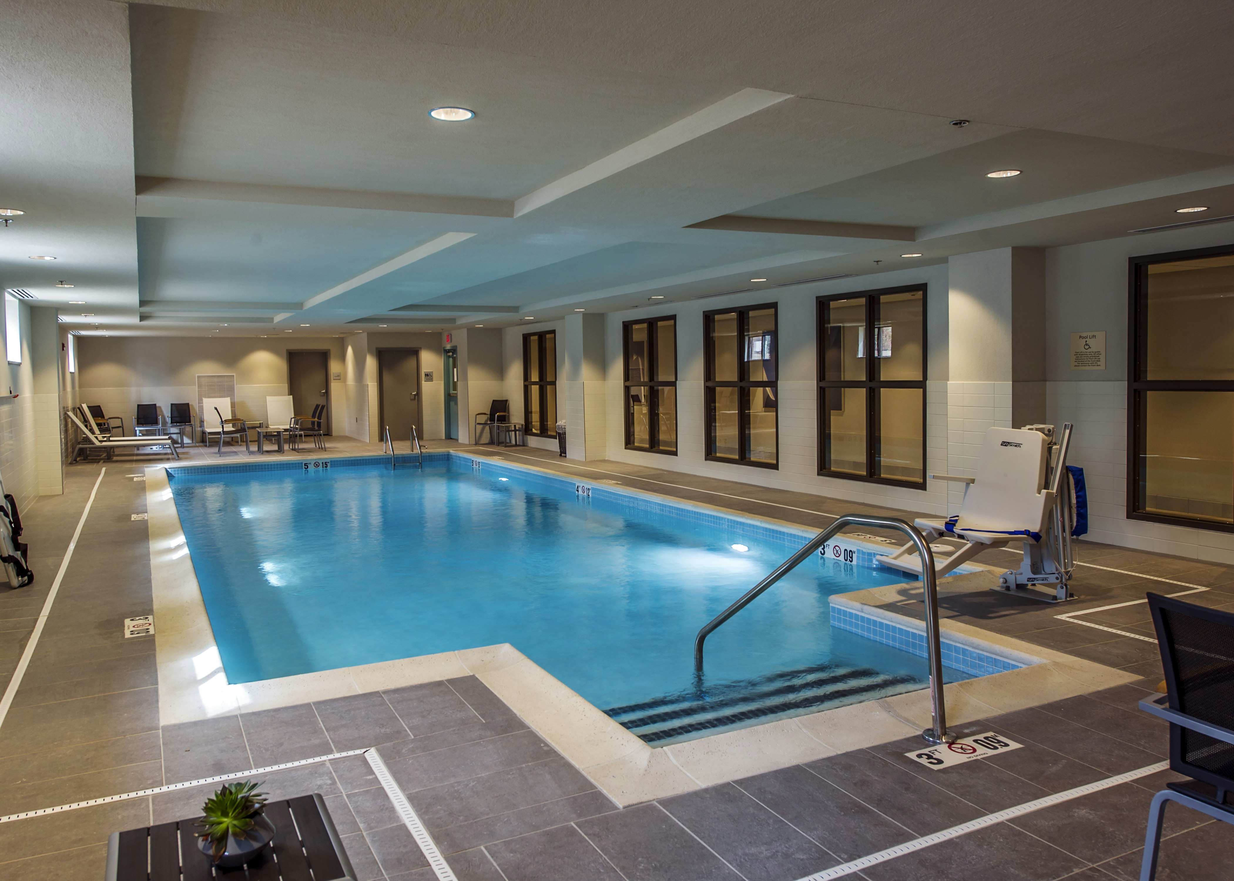 Hampton Inn and Suites Foxborough/Mansfield 9/24