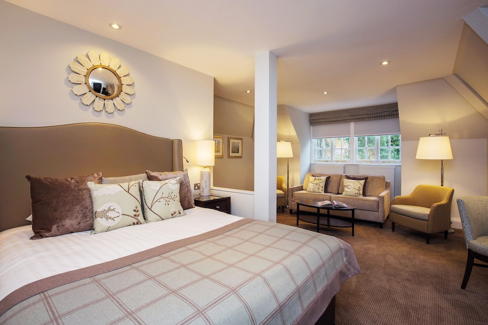 DELUXE, DOUBLE BED