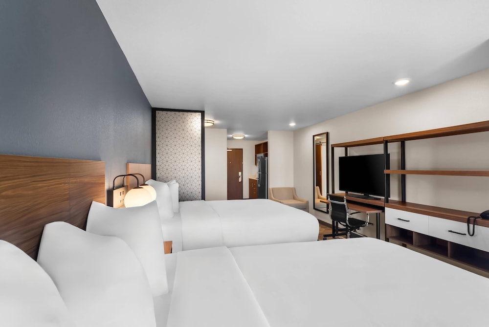 Everhome Suites Bastrop 17/49