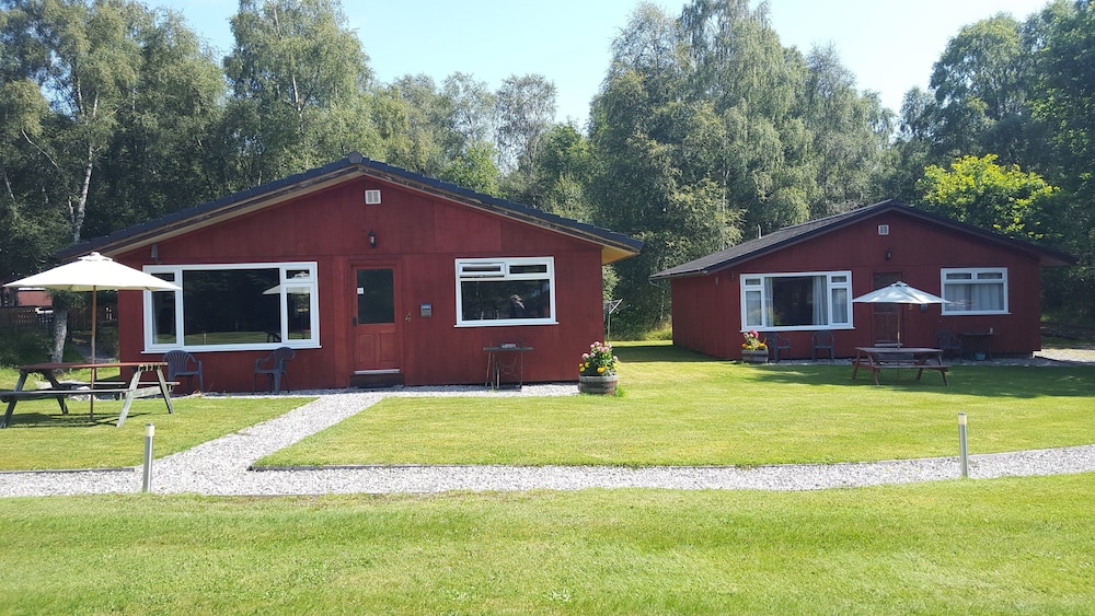 Torcroft Lodges 44/50