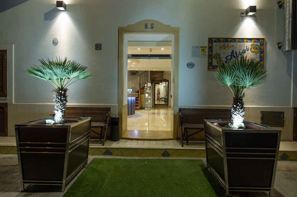 Hotel Aliai 8/60