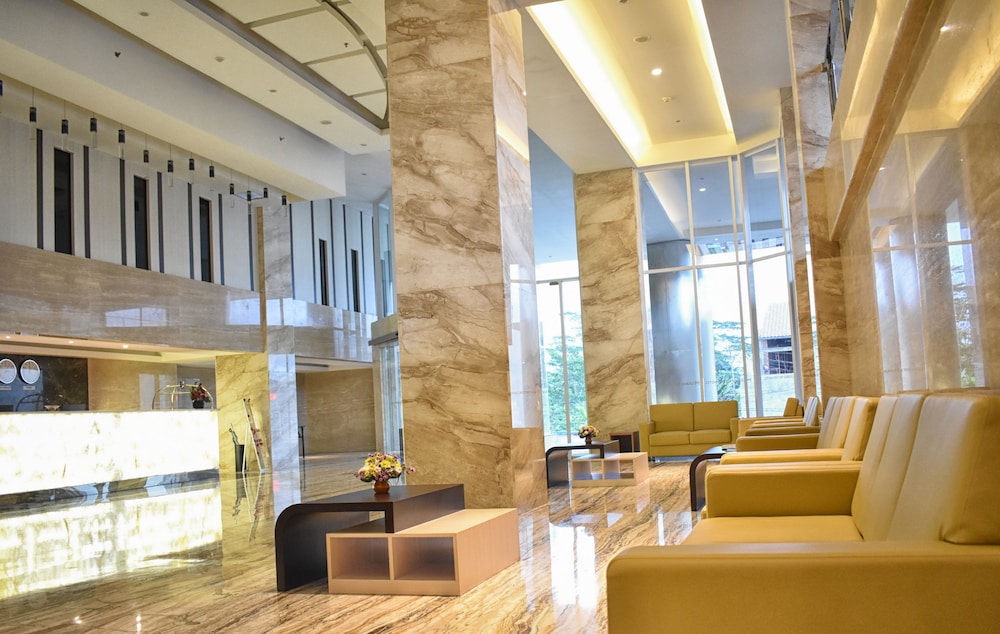 Grand Metro Hotel Tasikmalaya 31/45