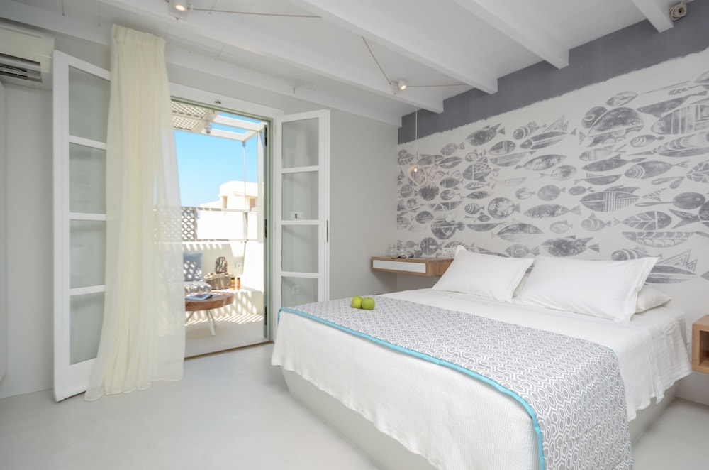 Antony Suites 9/50