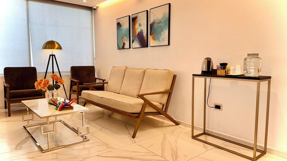 Hotel Puerto Pacifico Guayaquil Airport 24/50