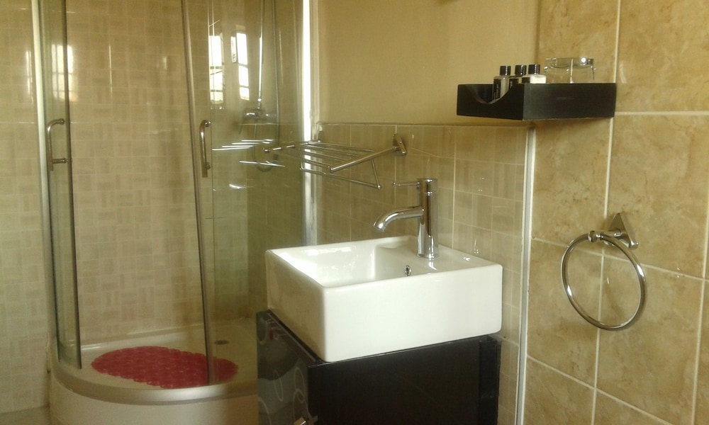 Comfort Palace Guest House Francistown 18/21