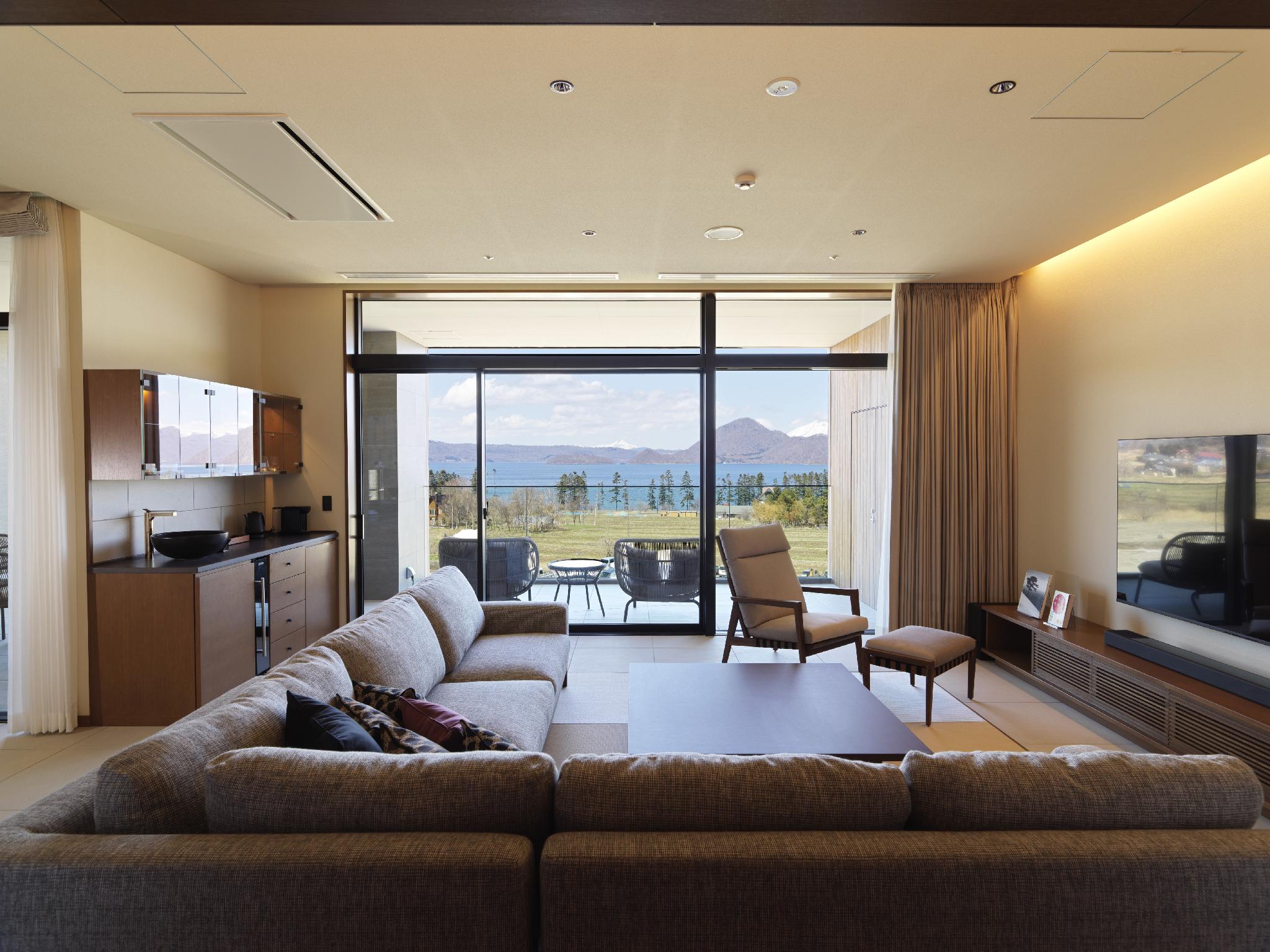 Suite, Outdoor Bath