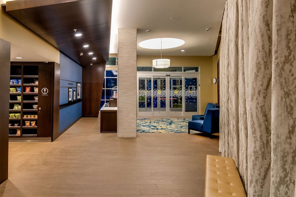 Hampton Inn And Suites Los Angeles Glendale 10/75