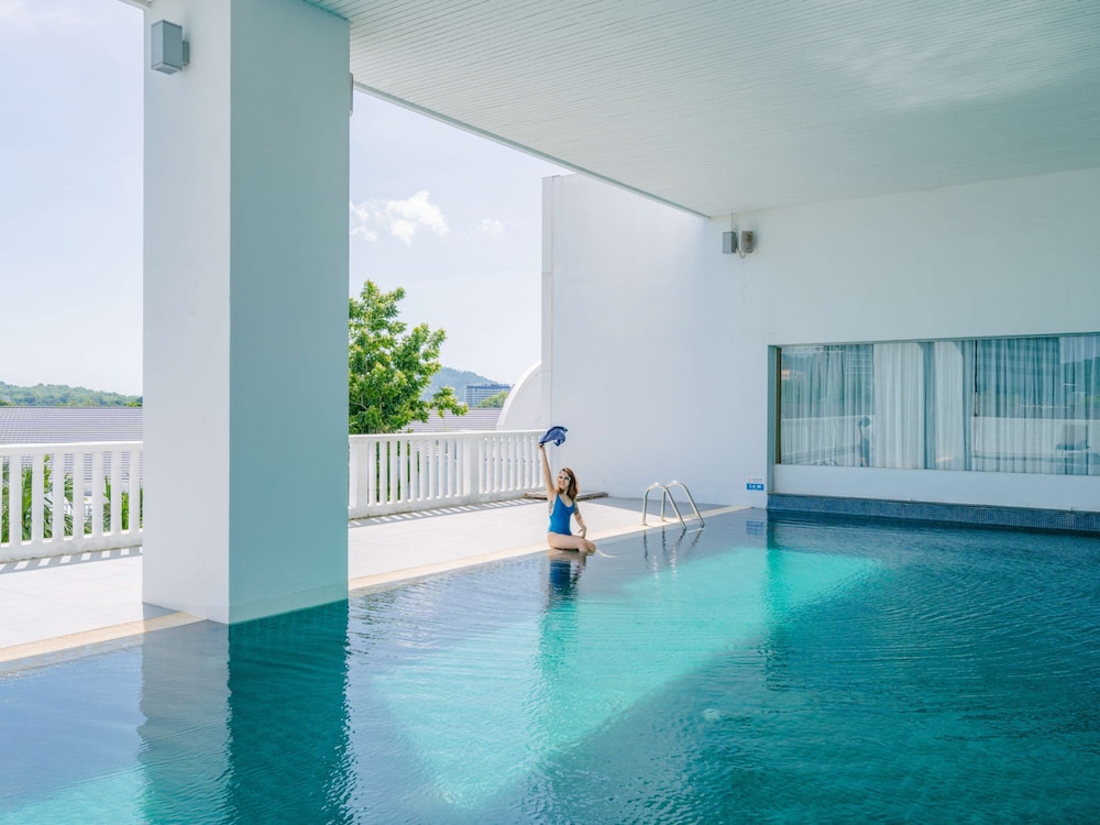 Novotel Phuket City Phokeethra 37/66