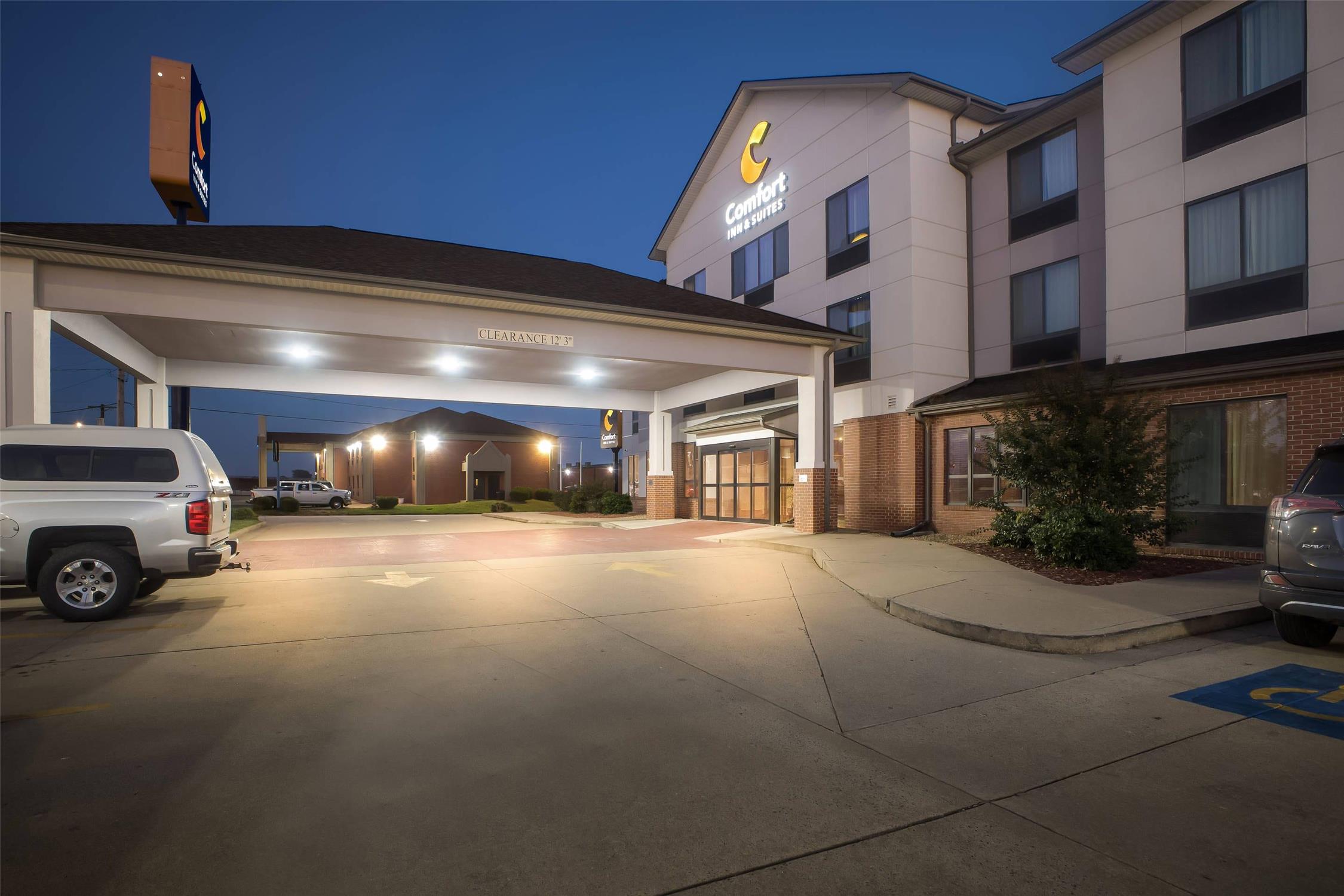 Comfort Inn and Suites Sikeston I-55 47/47