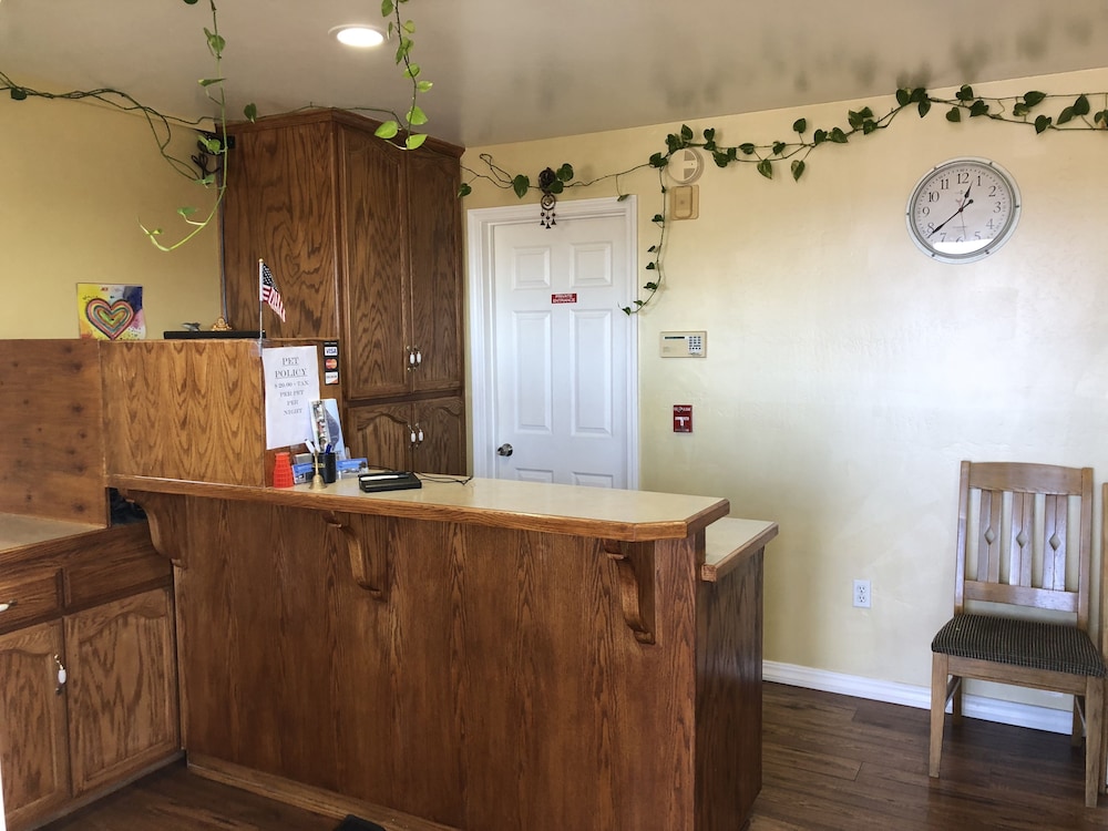 Holland Inn And Suites 2/51
