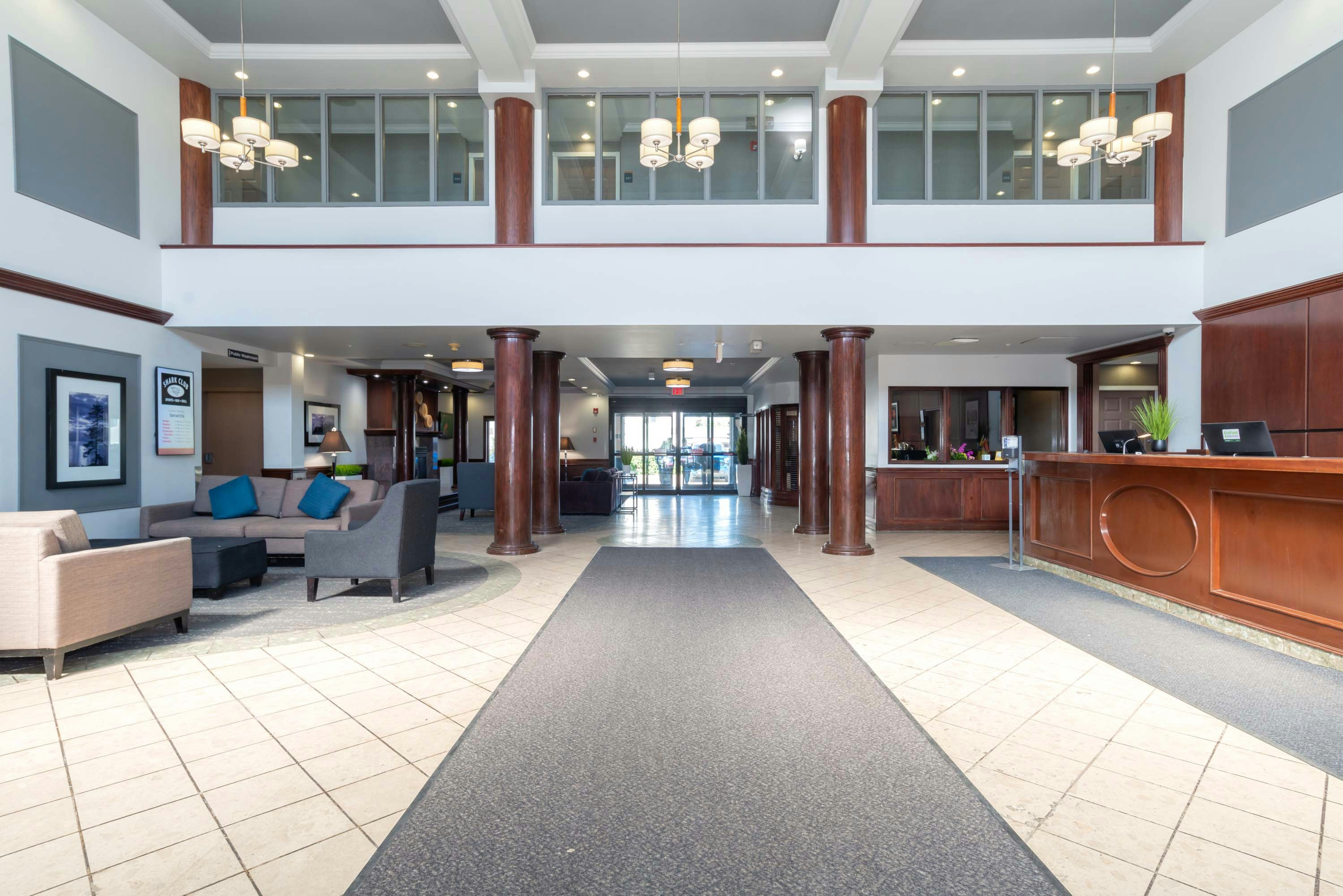 Sandman Hotel Saskatoon 10/52