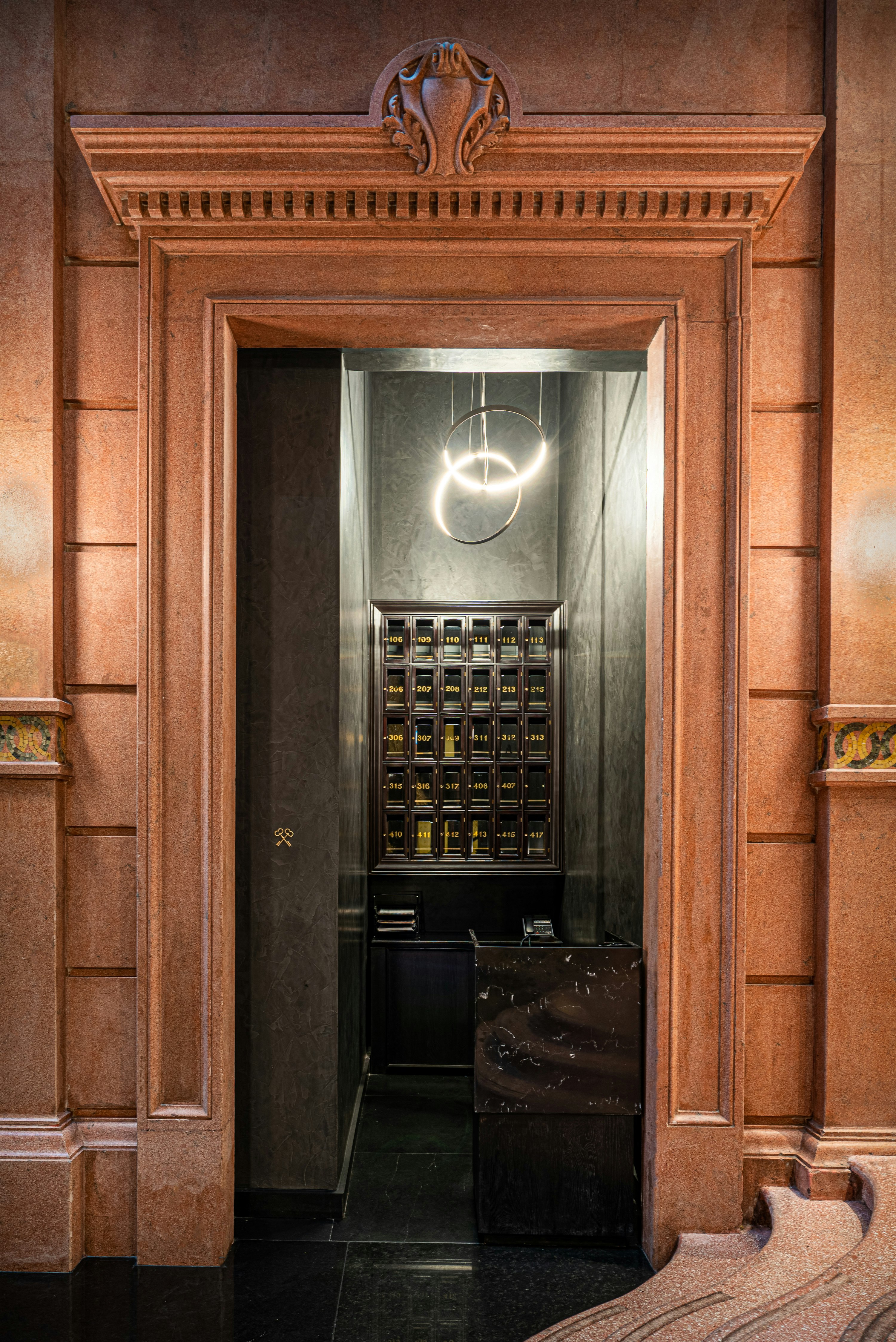 Umbral, Curio Collection by Hilton 22/48