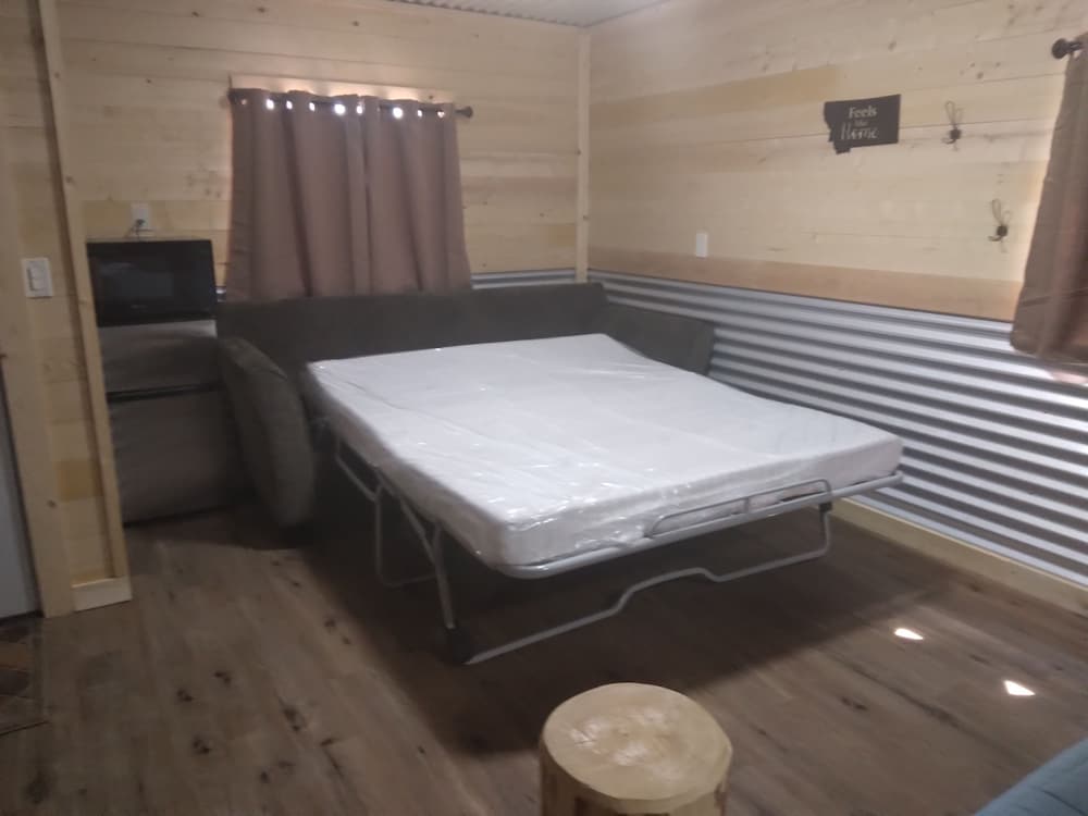 Glacier Acres Guest Ranch 26/63