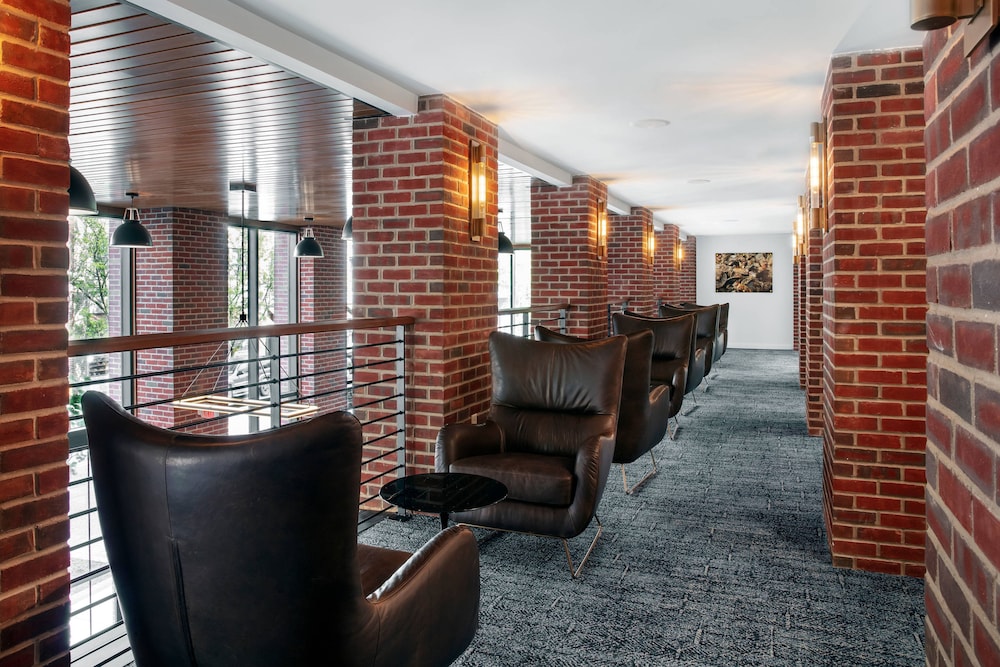 Residence Inn By Marriott Norwalk 31/47