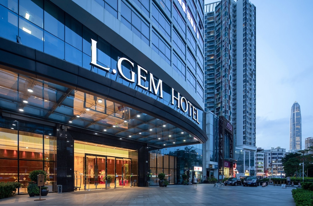 L Gem Hotel 5/50