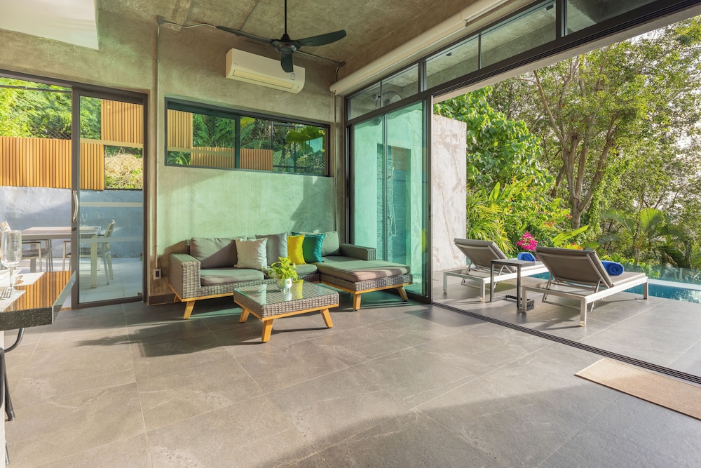 Baan Saint Tropez Villas Kata Beach 77/82