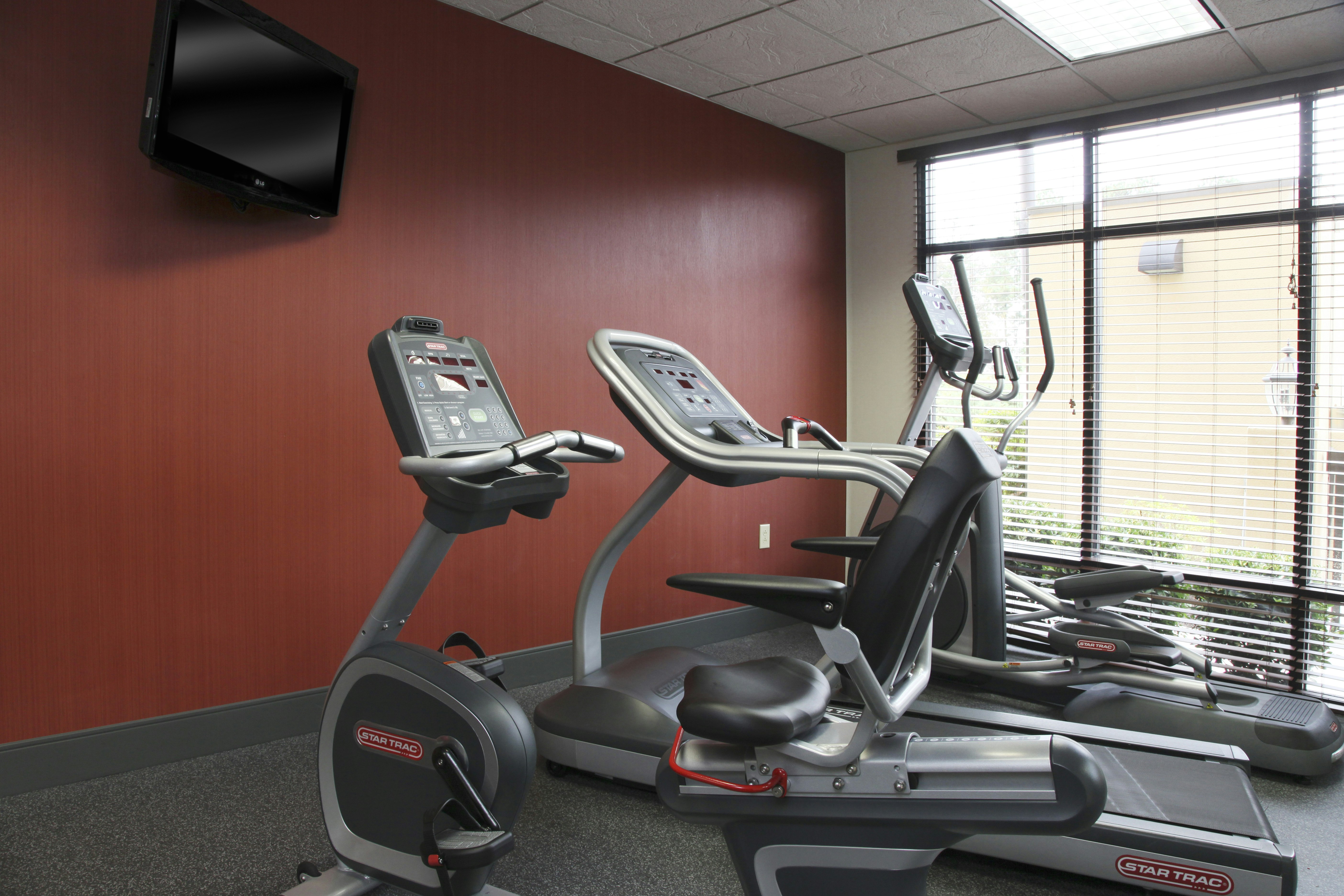 Hampton Inn By Hilton Richmond-North/Ashland 32/48
