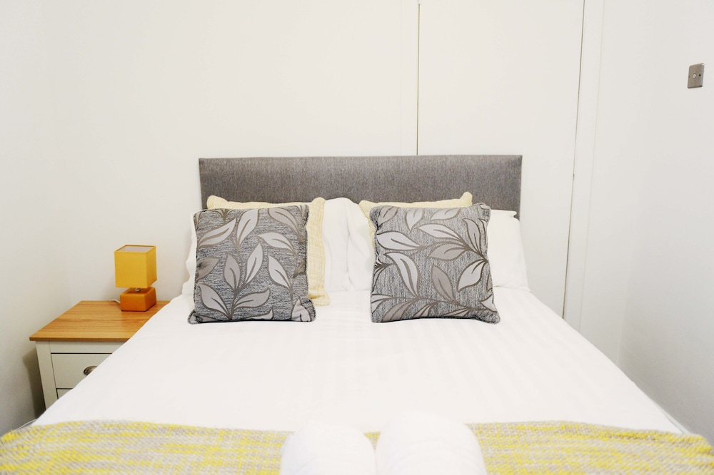 Bridle Lodge Superior Apartments 19/50