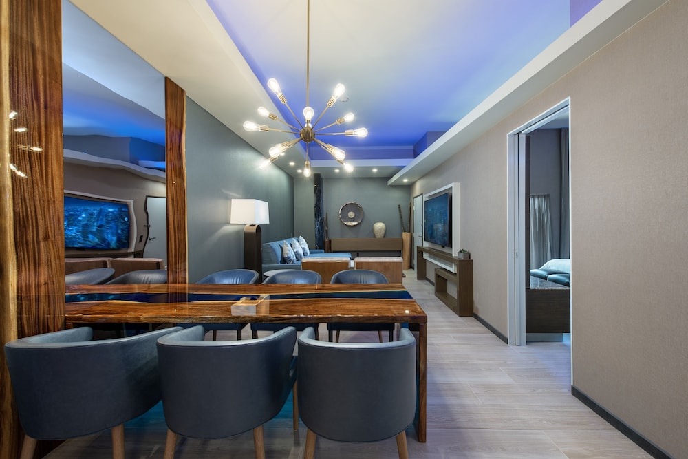 Shade Hotel Manhattan Beach 39/50