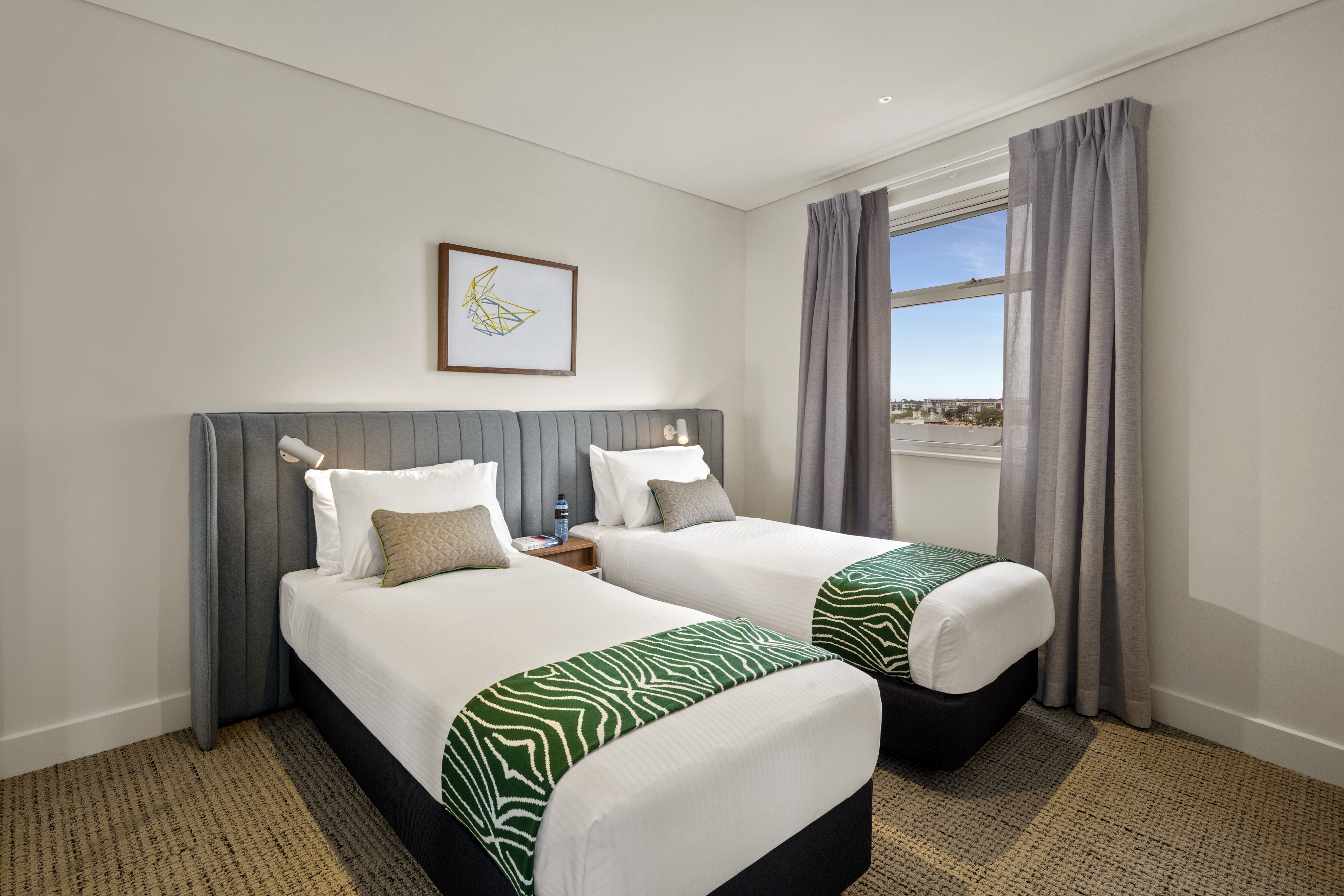 QUEST PORT ADELAIDE 20/62