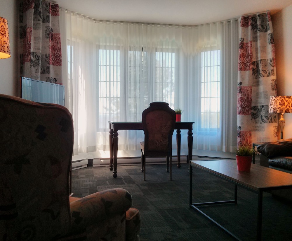 L Auberge Du Lac St Pierre 25/50
