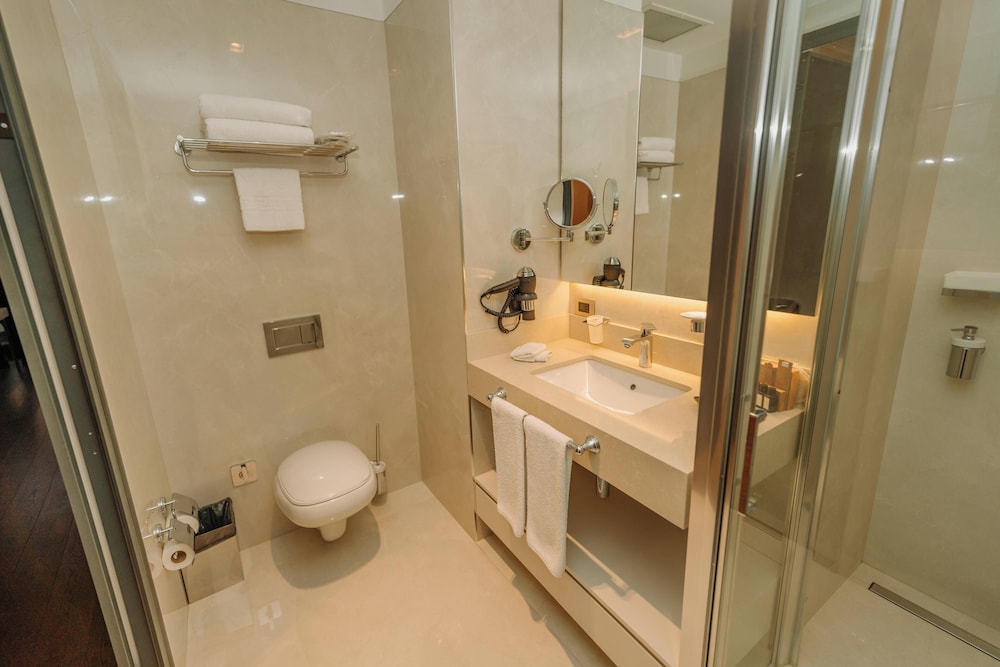En Hotel Izmir 54/60
