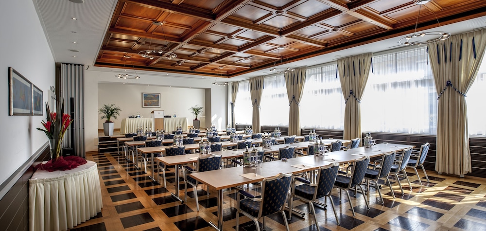 Hotel Krone Unterstrass 53/62