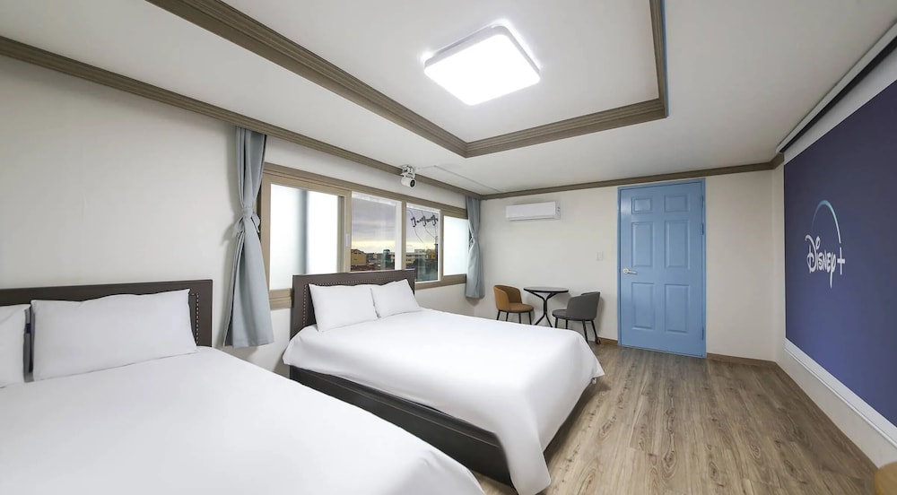 Jeju Top Island Pension 4/31
