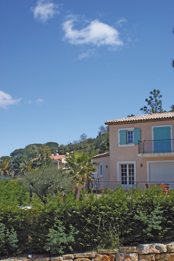 Le Carre Beauchene 35/40