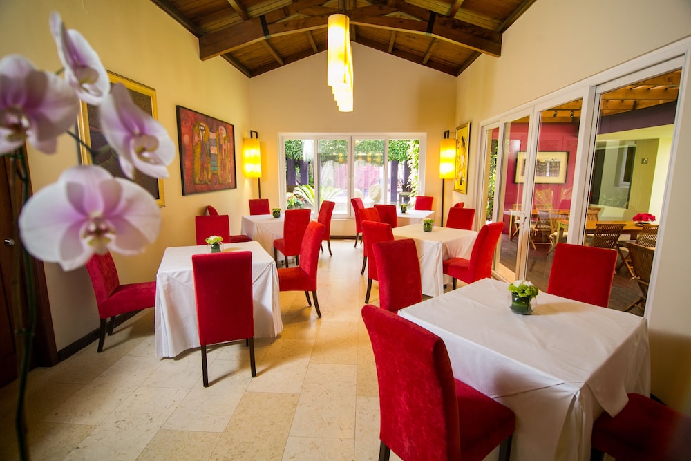 Hotel Casa Serena 56/69