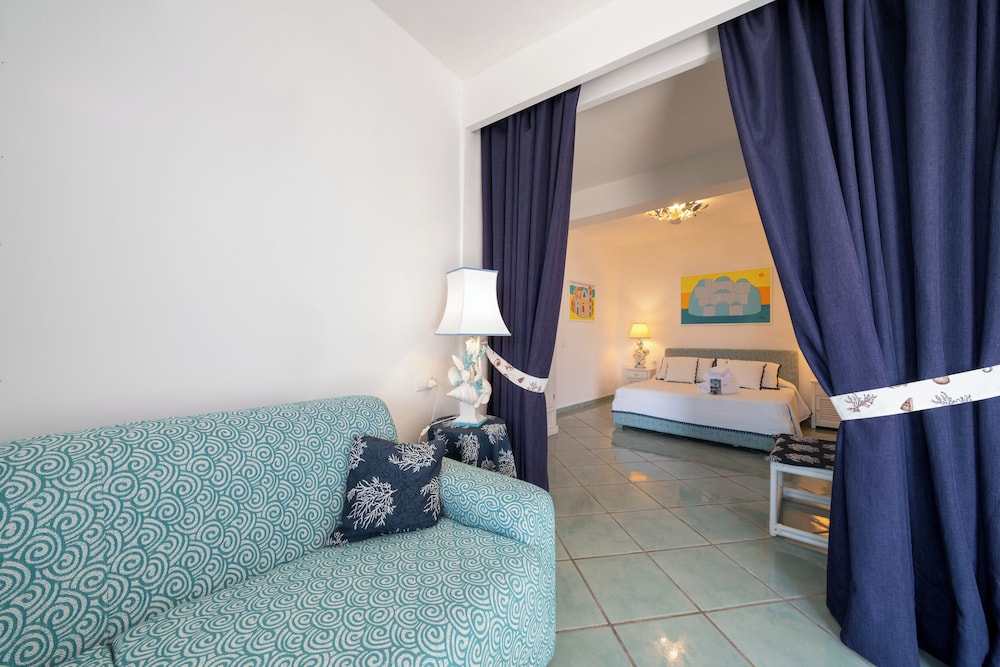 Relais Bijoux 52/73