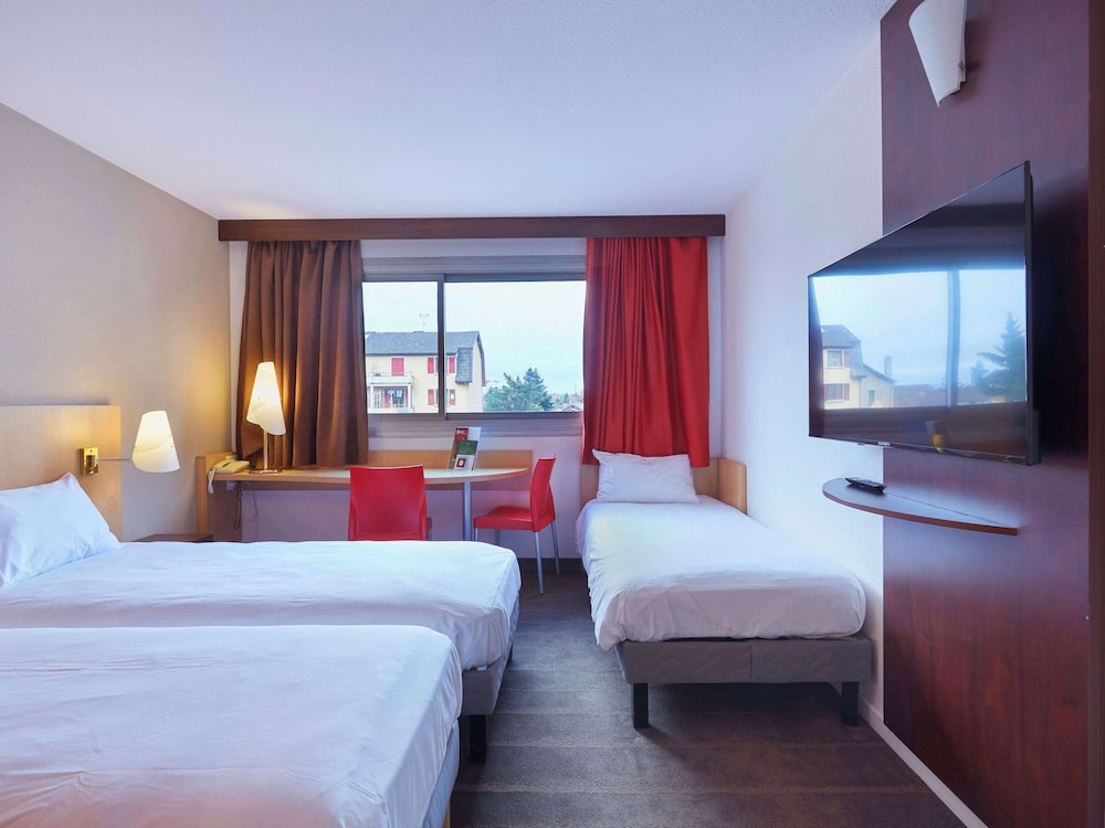 Ibis Annemasse 17/50