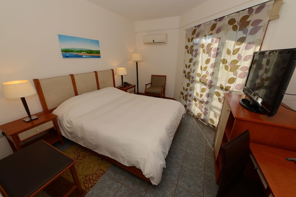 Maitei Posadas Hotel & Resort 12/50