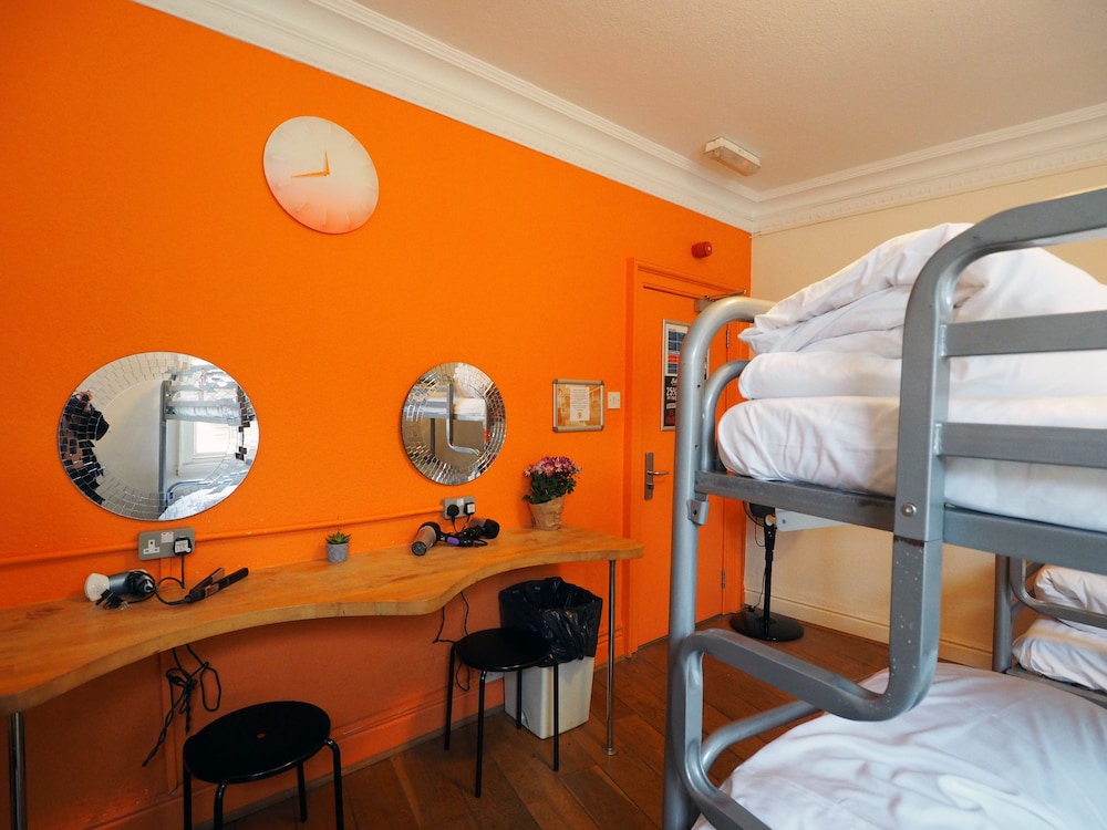 St Christophers Inn Bath 28/69