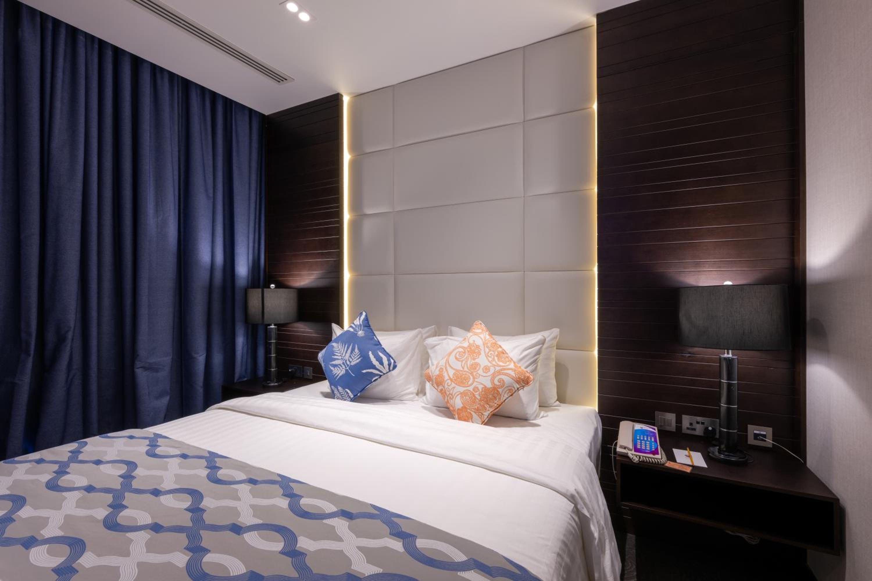 Diplomat, Suite, King Bed، Ramada Encore Hotel by Wyndham Doha 6/10