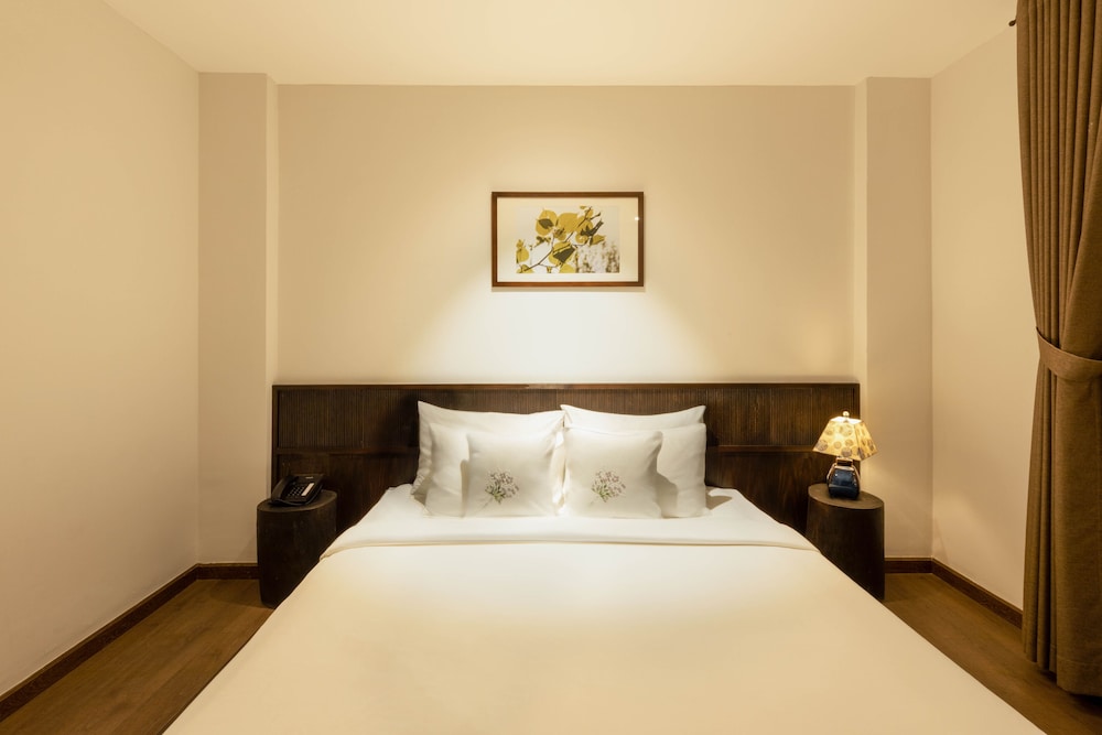 PREMIER, DOUBLE BED