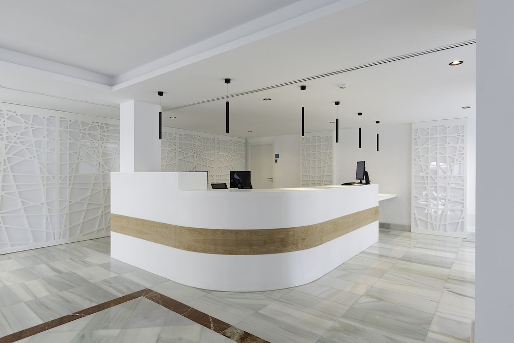 Alua Suites Las Rocas 22/82
