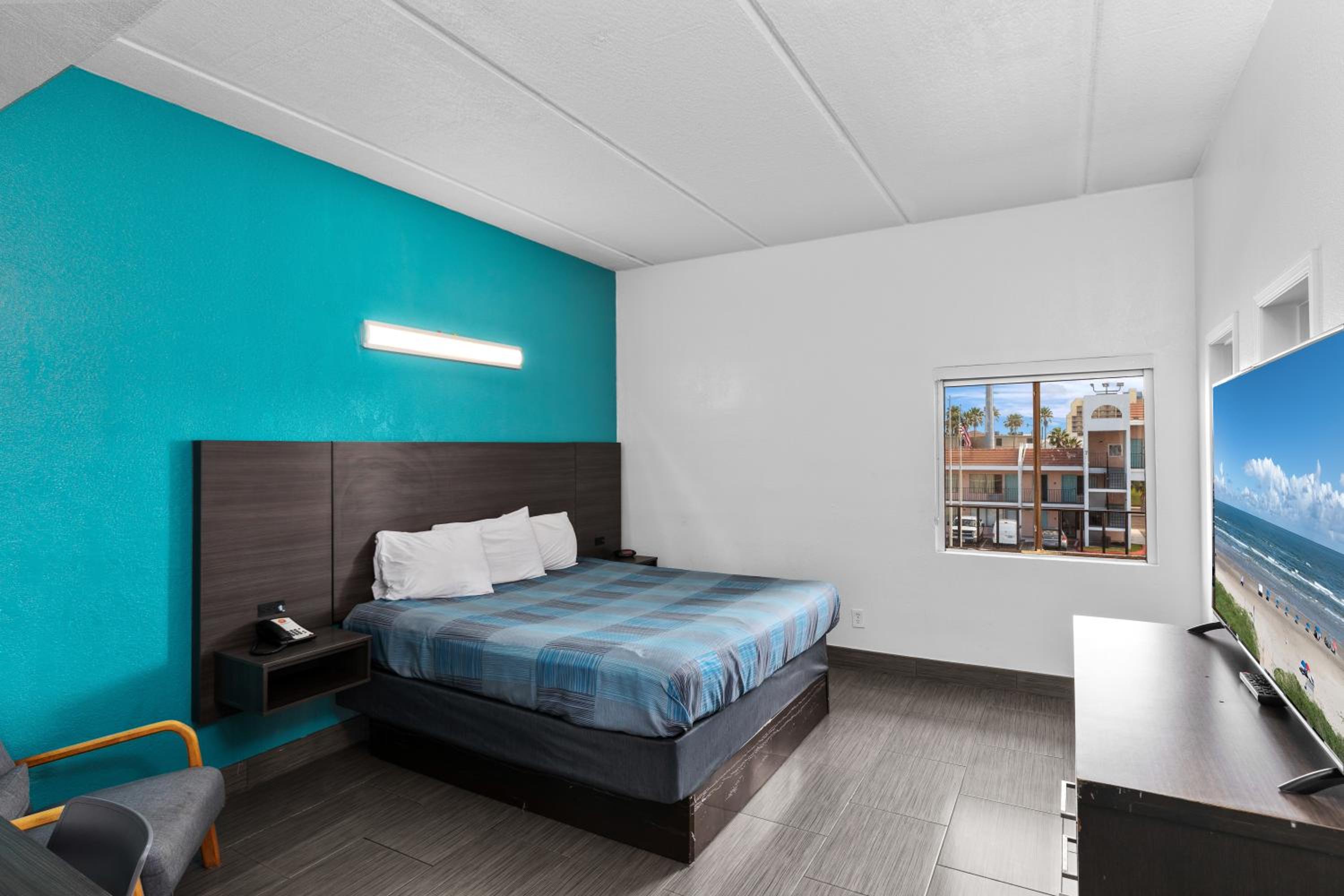 Efficiency, Suite, 2 Queen Beds